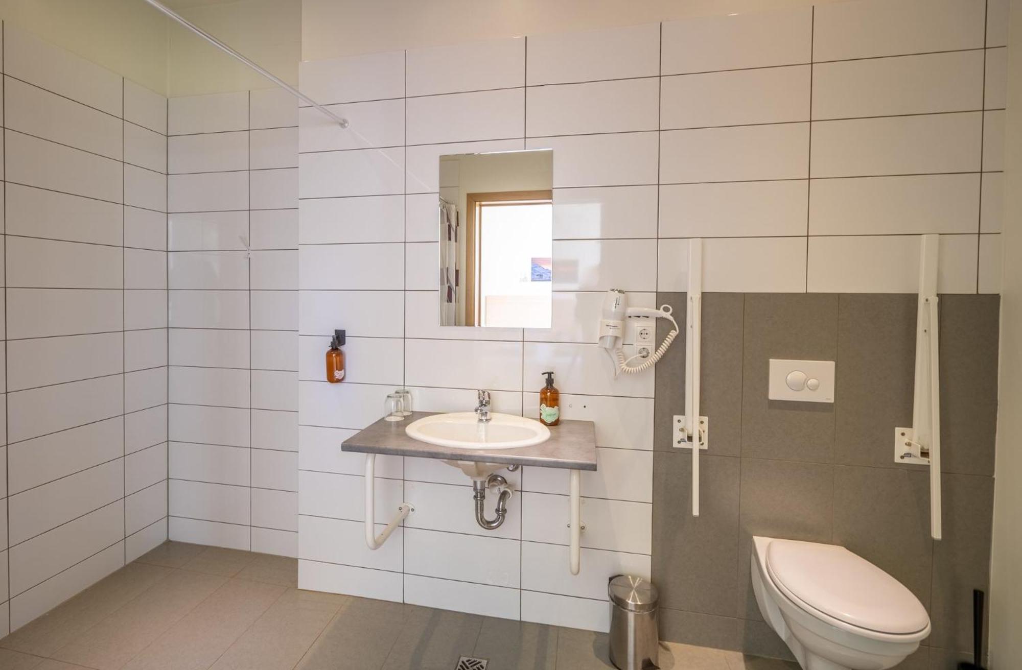 Hotel Eskifjoerthur מראה חיצוני תמונה