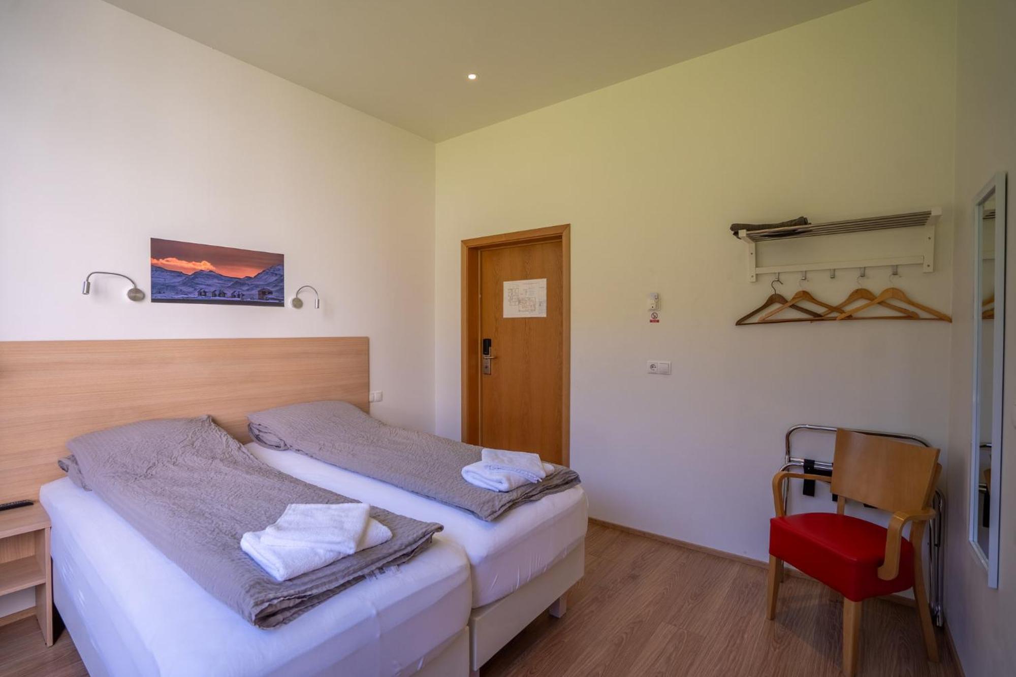Hotel Eskifjoerthur מראה חיצוני תמונה