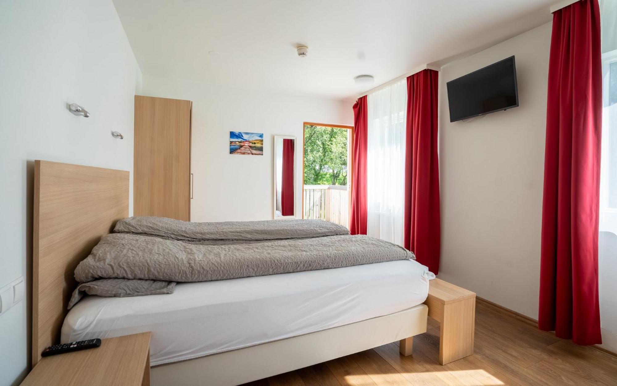 Hotel Eskifjoerthur מראה חיצוני תמונה
