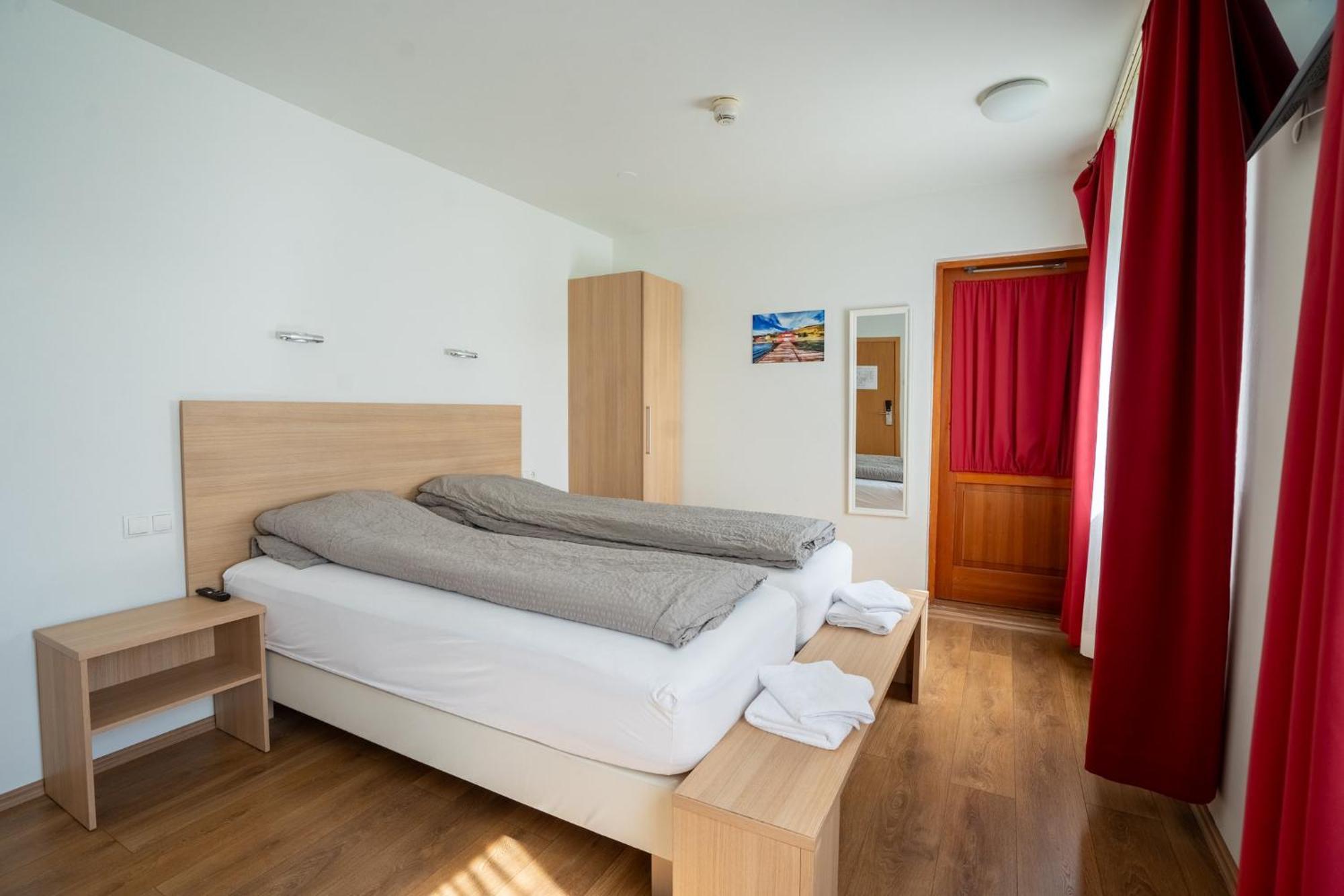 Hotel Eskifjoerthur מראה חיצוני תמונה